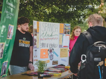 Involvement Fair_1888.jpg