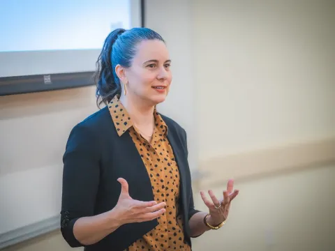 Valerie Kretz presents with SNC's Strategic Research Institute