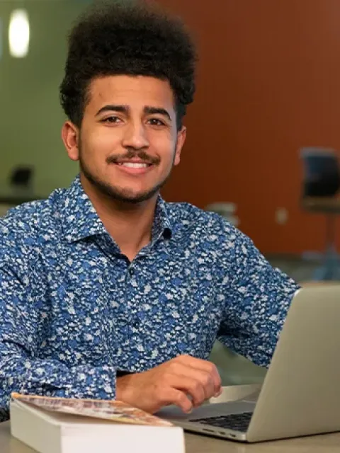 Portrait of Braxton Thompson