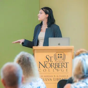 Research mentorship sparks student’s passion for economics