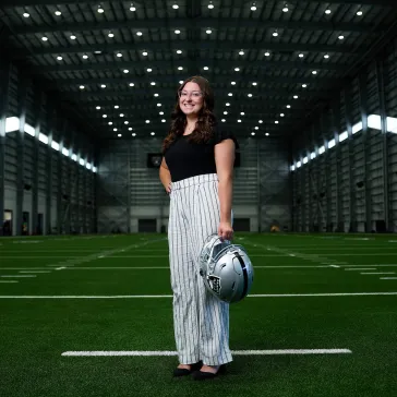 Viva Las Vegas! SNC student earns internship of a lifetime with the Raiders