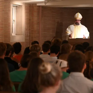From Lombardi to Knight Mass: Renovations renew a beloved campus chapel