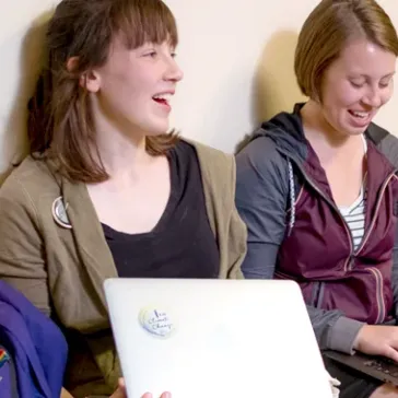 Instagram Tribute Celebrates St. Norbert Friendships