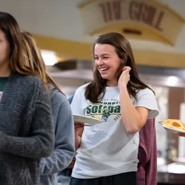 Campus Dining Gives Students a Taste of Home