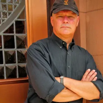 Mystery of Love Leads Novel-Writing Alum to Ireland